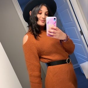 Meet your Posher, Manuela